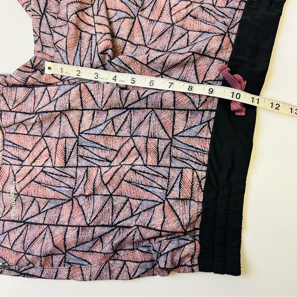 Patagonia Nine Trails Brief Lined Shorts Back Zippered Pocket Dusty Pink Black - Picture 9 of 16